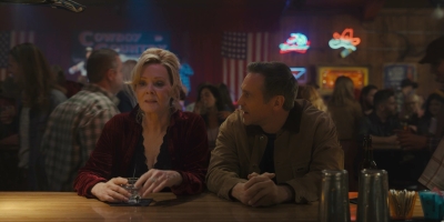 Hacks_S02E06_mkv5700.jpg