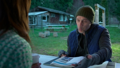 Murder_in_a_Small_Town_S01E05_mkv0706.jpg