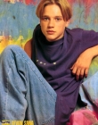 purpleshirt_28129.jpg
