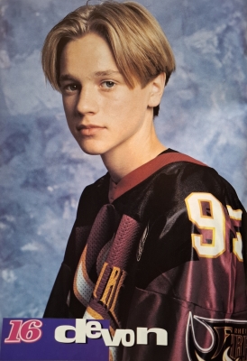 1996-08-16-DevonSawa_28429.jpg