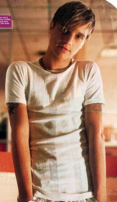 1999_28229.jpg