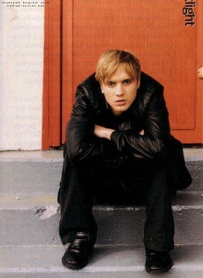 1999-05_-_Teen_People_May_1999_28629.jpg